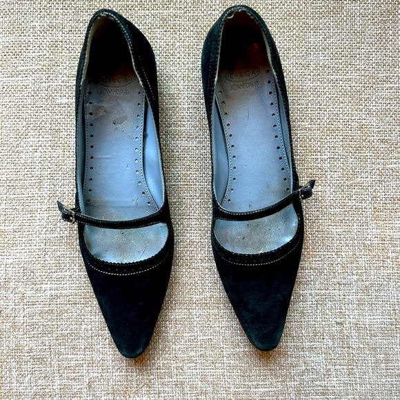 Vintage 90s Mary Janes - Joan and David - Picture 2 of 12